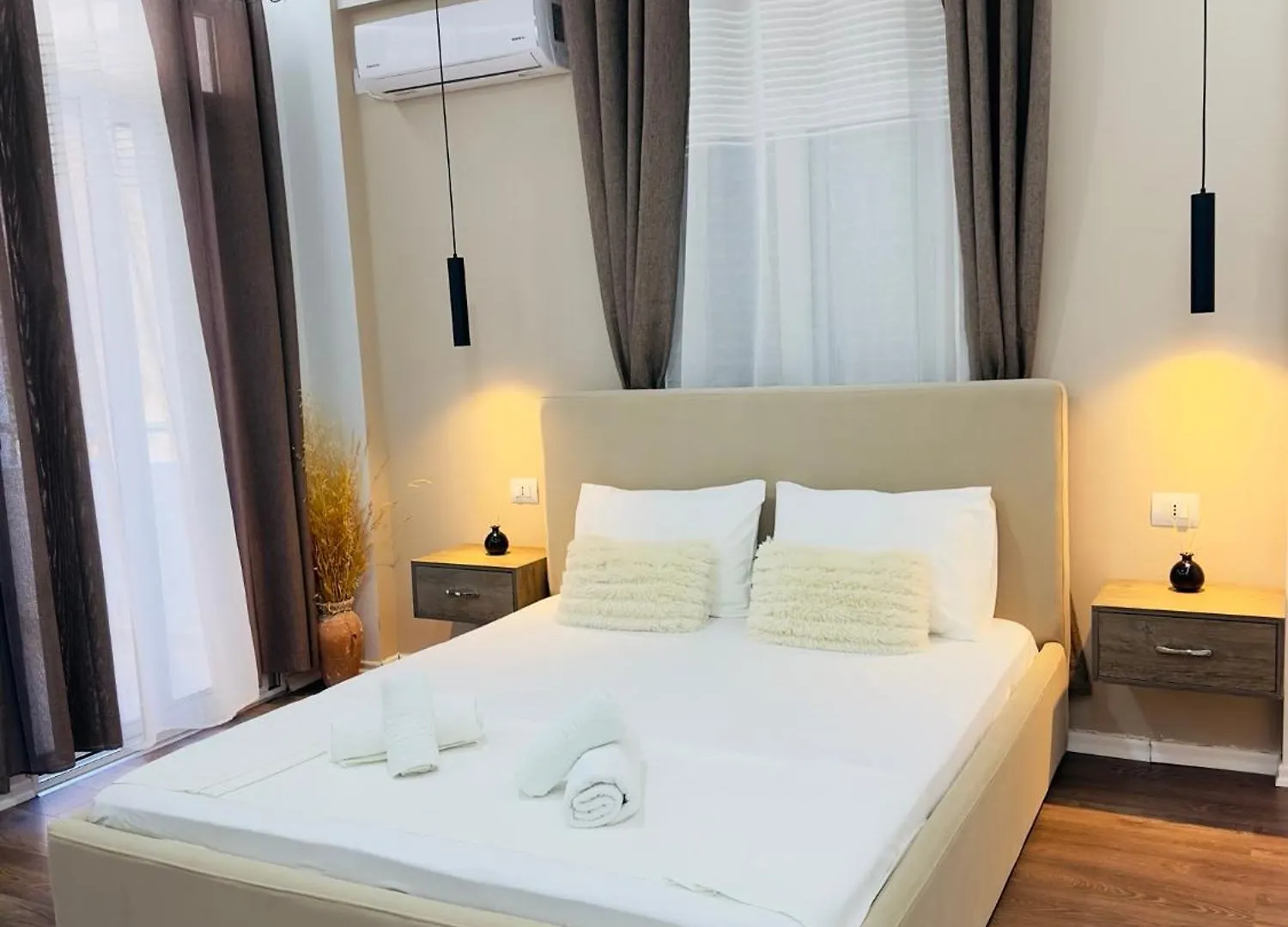 Villa Merkuri Himare 0*,