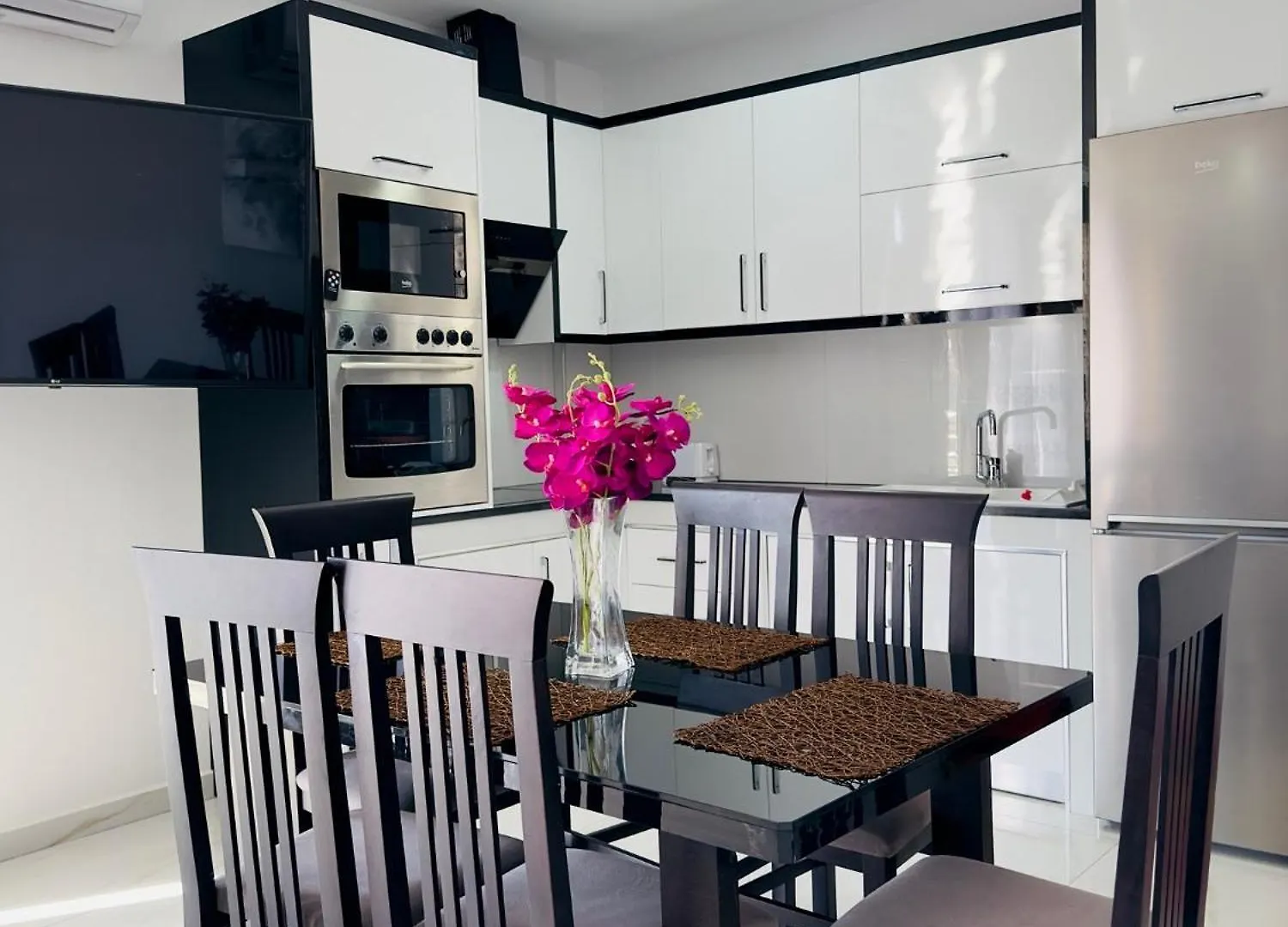 Villa Merkuri Himarë Appartement