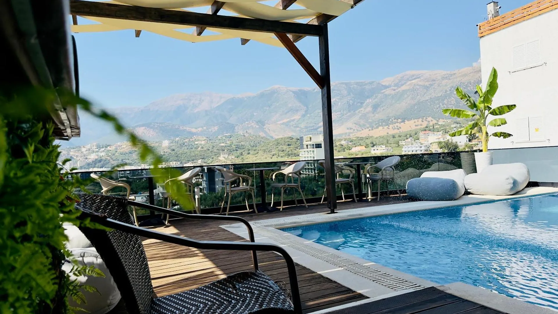 Villa Merkuri Himarë Albanie
